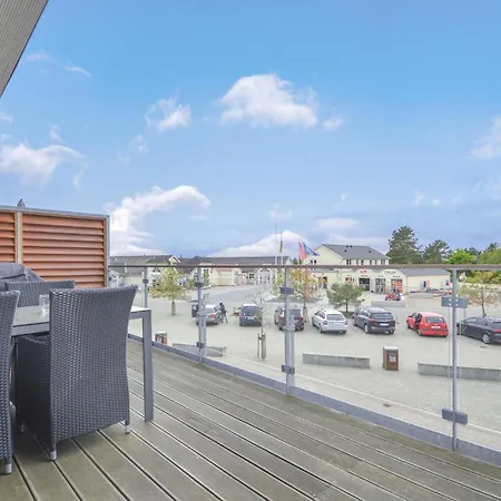 Apartament 3 Bedroom Beautiful In Romo *